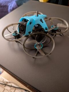 Oh! She got moves.#fpvfreestyle #droneworld